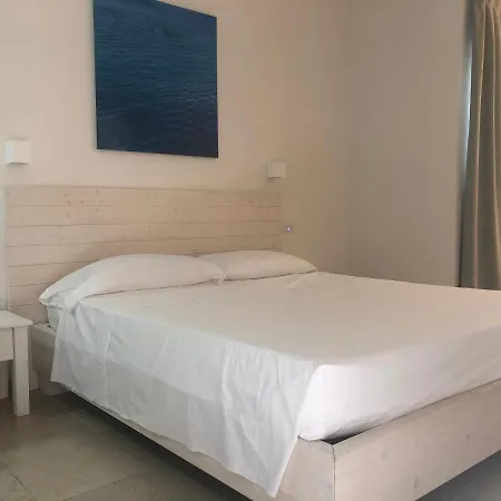 Kompleks wypoczynkowy Meditur Village 4*